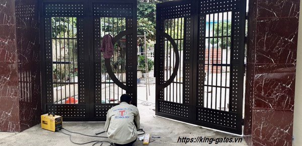 hoan-thien-lap-dat-motor-tay-don-linear-cho-cong-4-canh-tai-son-tay