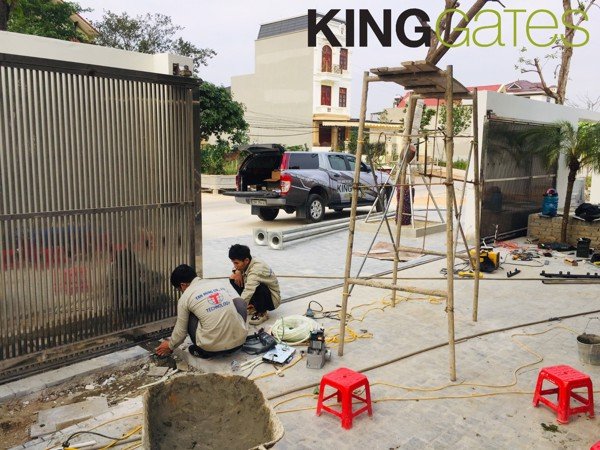 Lắp đặt motor trượt dynamos 1000 KingGates Italy tại Thanh Hóa